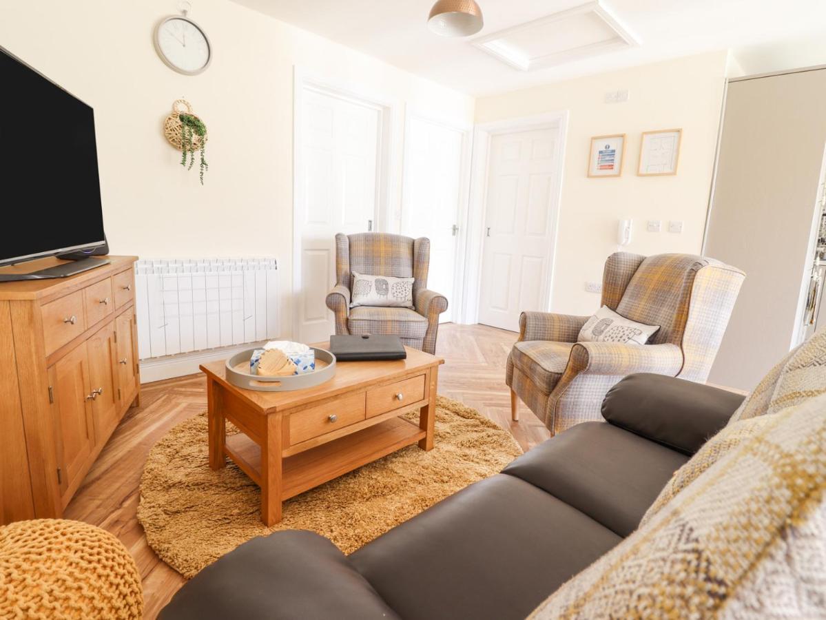 Varley Villa Newtown  Bagian luar foto