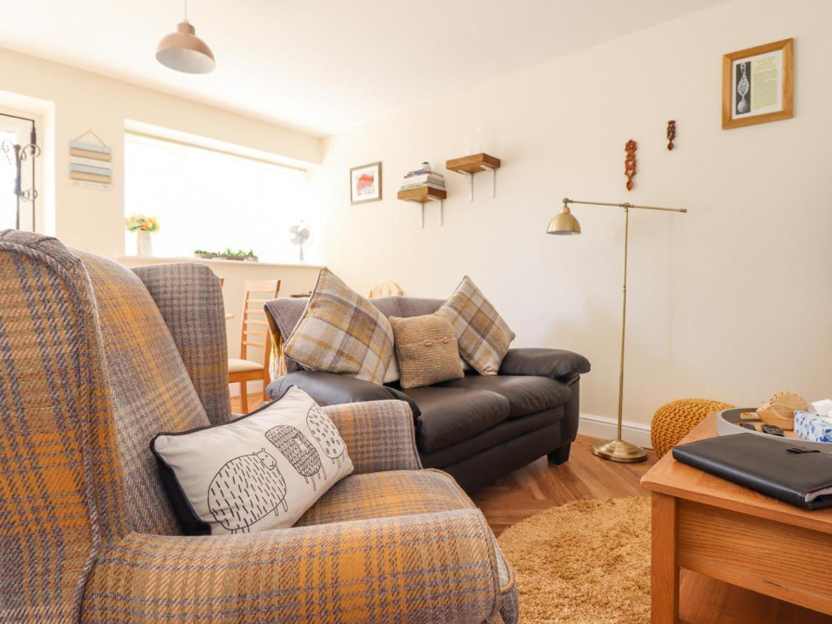 Varley Villa Newtown  Bagian luar foto
