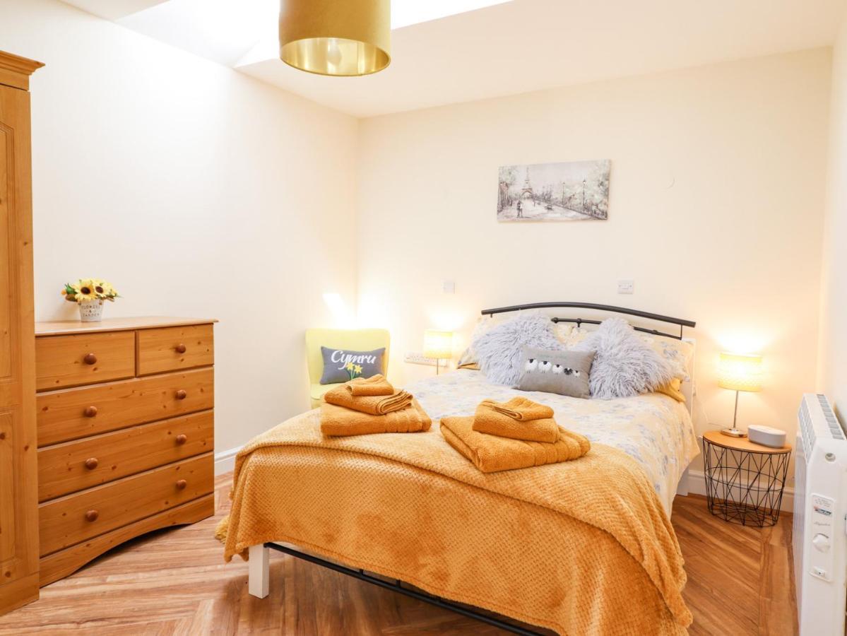 Varley Villa Newtown  Bagian luar foto