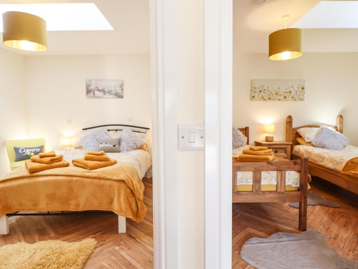 Varley Villa Newtown  Bagian luar foto