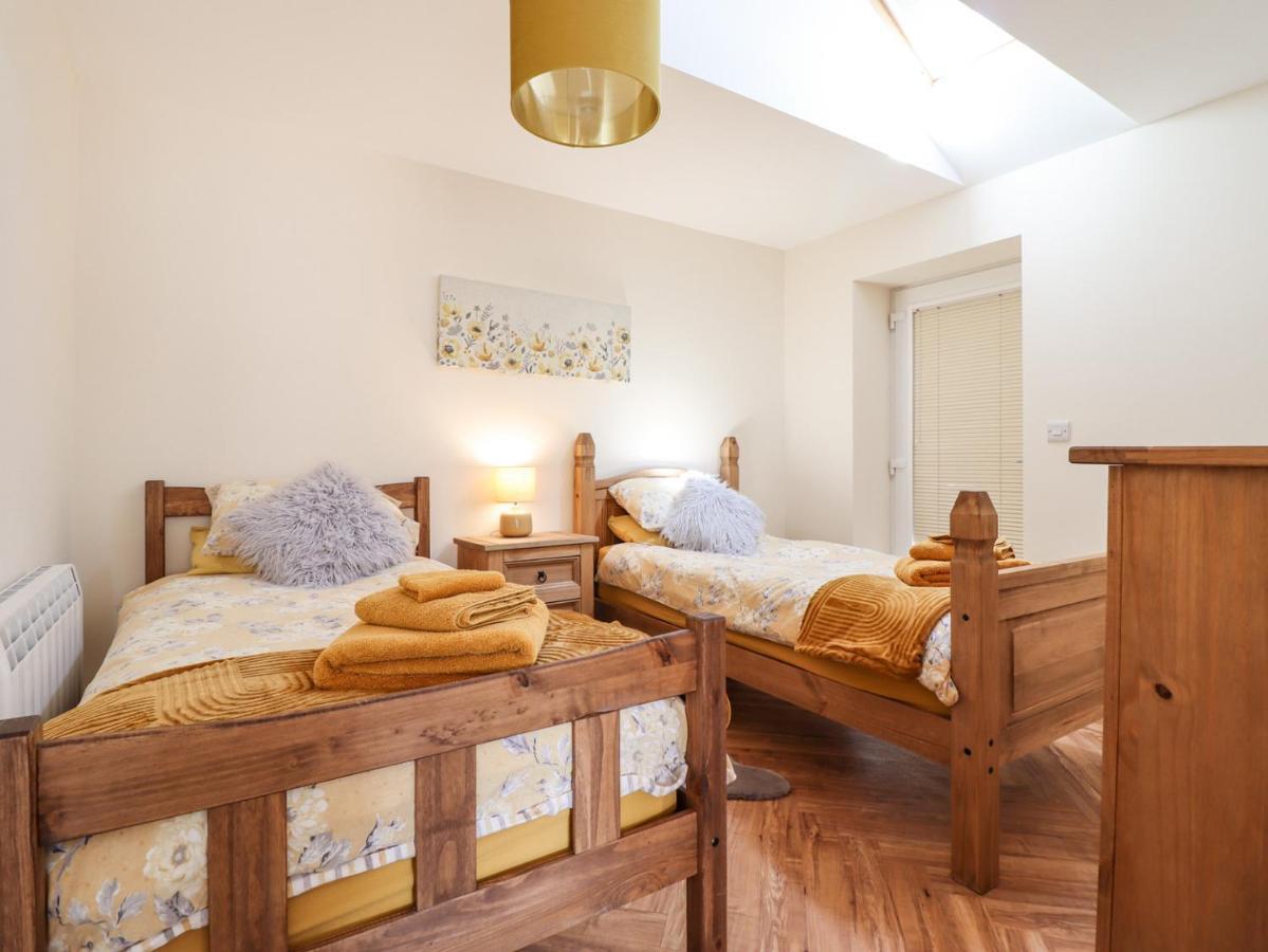 Varley Villa Newtown  Bagian luar foto