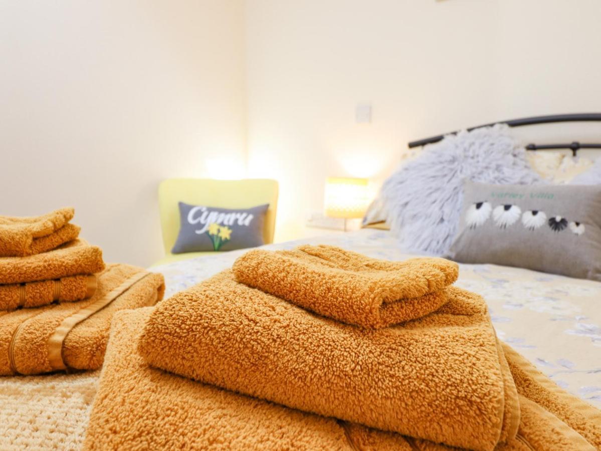 Varley Villa Newtown  Bagian luar foto